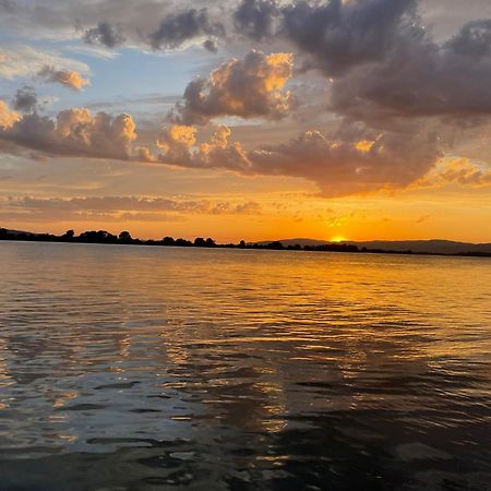 Elgringo Clisura Dunarii Moldova Noua Buitenkant foto